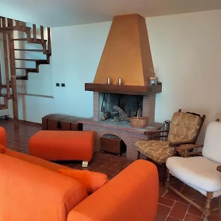 Feriehus Casa Benucci Oliveta Tuscany *